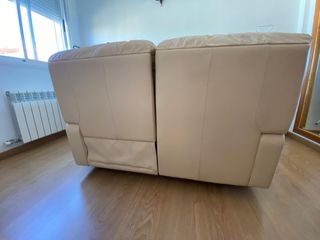Sofá de 2 plazas beige
