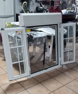 Ventana Metálica Blanca