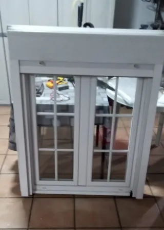 Ventana Metálica Blanca