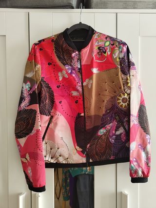 Chaqueta Bomber Estampada Multicolor