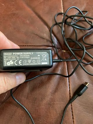 Cargador Original Nintendo Gameboy Micro
