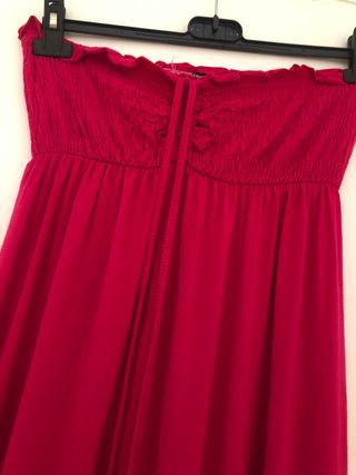 Vestido fucsia con cordón