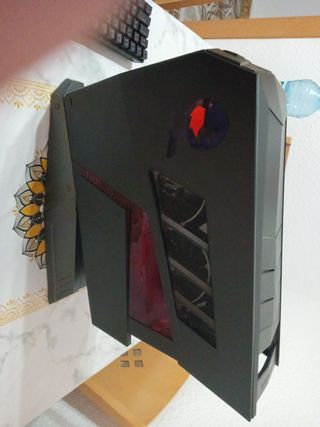 PC MSI Negro con Teclado