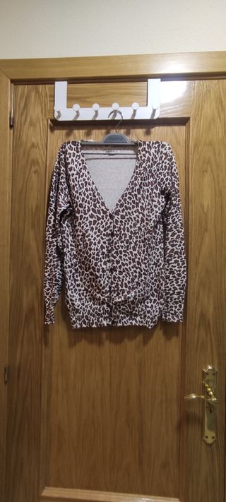 Chaqueta de punto con estampado de leopardo