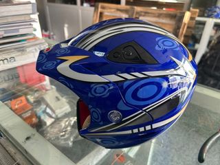 Casco de trial indoor nuevo a estrenar.