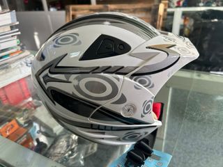 Casco de trial indoor nuevo a estrenar.