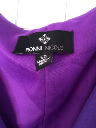 Vestido Morado Elegante