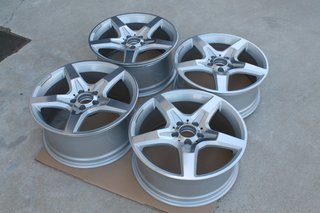 Llantas Doble Medida Mercedes AMG 18" SLK R172