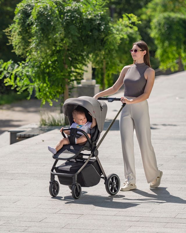 Nuova sedia Carrello con seduta reversibile