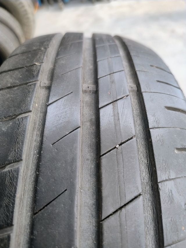 Neumáticos 185/60R15 84H