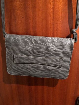 Bolso gris con cremallera Ropa chollos!