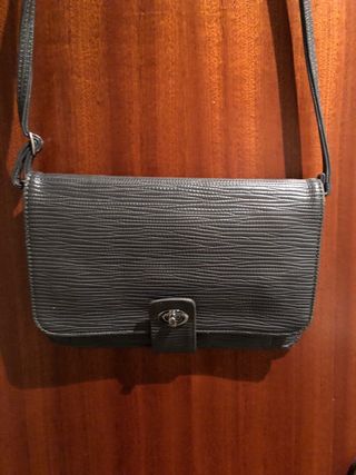 Bolso gris con cremallera Ropa chollos!