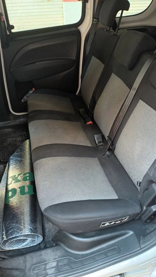 FIAT Doblò 2012