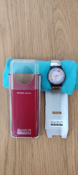 Orologio Swatch Irony con quadrante mondiale argentato