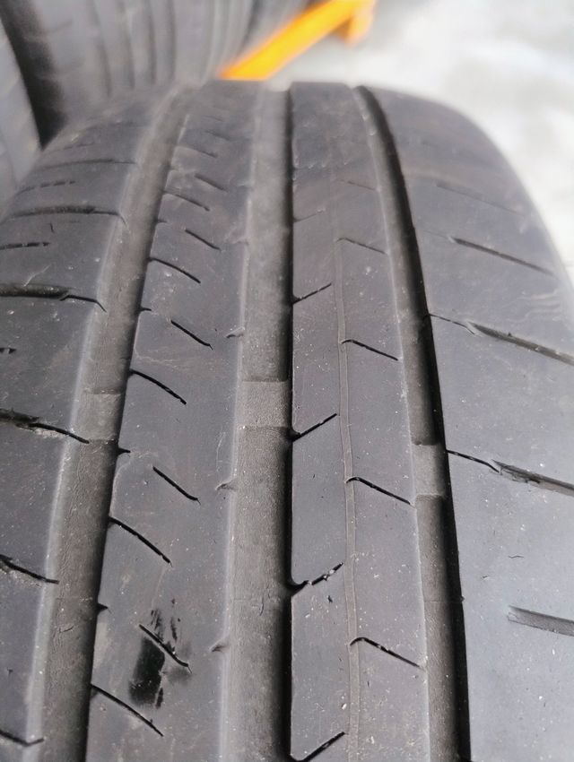 Neumático 185/65R15 88H