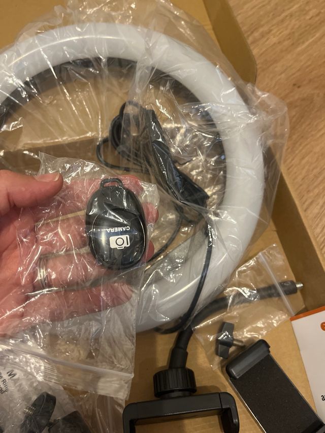 Aro de luz selfie 10 con trípode y mando.  NUEVO 