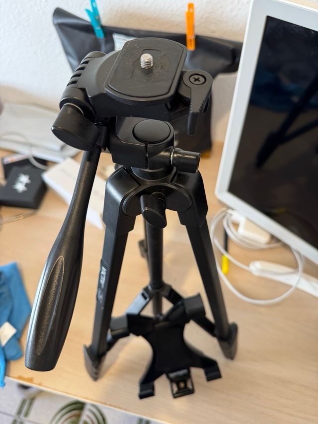 Treppiede VICTIV per fotocamere e telefoni cellulari