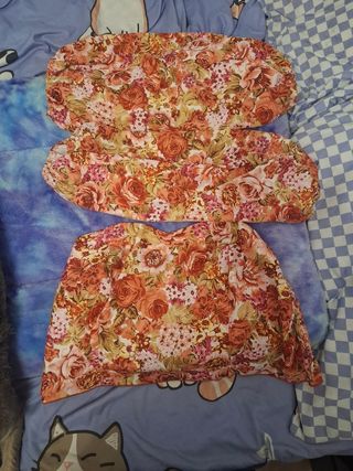 Top floral naranja y rosa