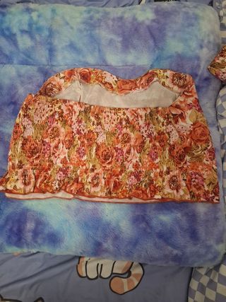 Top floral naranja y rosa