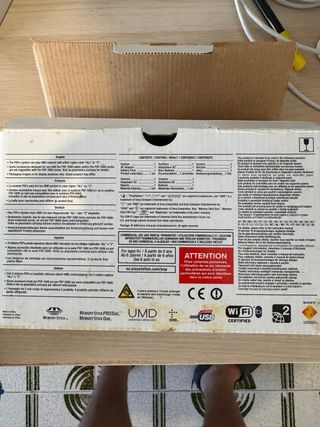 Caja PSP Sony Piano Black Slim & Lite