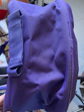 Mochila Kappa Morada con Diseño de Círculos