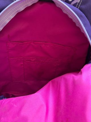 Mochila Kappa Morada con Diseño de Círculos
