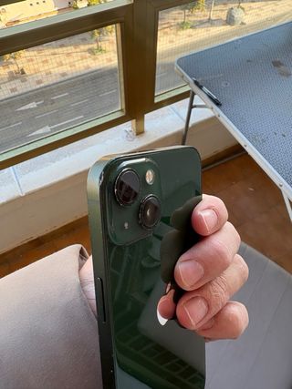 iPhone 13 Verde lo deje de usar x regalo del 17