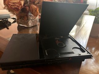 PlayStation 2 Slim (PS2) Negra