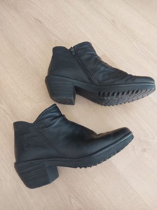 Botines Fly London Piel Negro