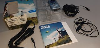 Nokia 6030 Completo di Accessori Originale Nokia