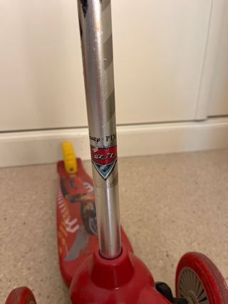 Patinete infantil Cars 3 ruedas