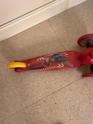 Patinete infantil Cars 3 ruedas