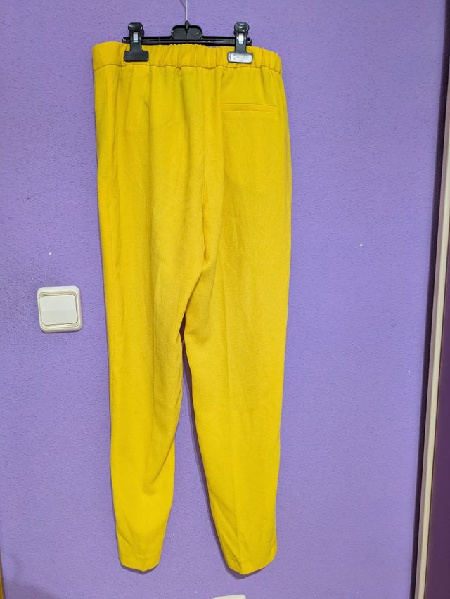 Pantaloni gialli Zara