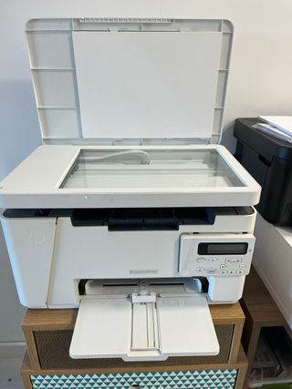 Impresora HP MFP M26nw Blanca