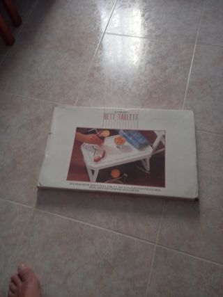 Mesa de desayuno plegable
