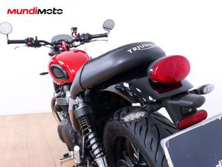 TRIUMPH STREET TWIN ABS