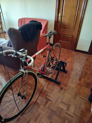 Rodillo B'TWIN IN RIDE 100 Bicicleta