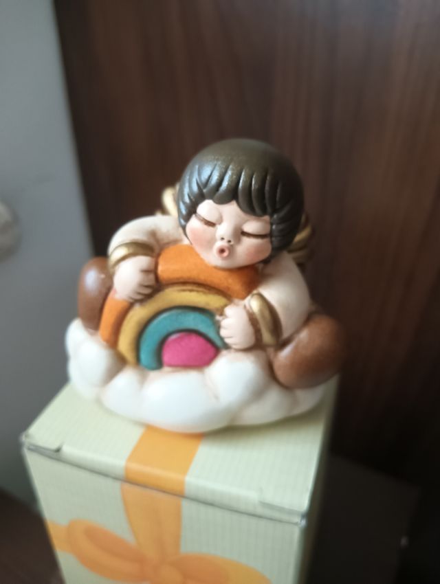 Angelo Thun con arcobaleno