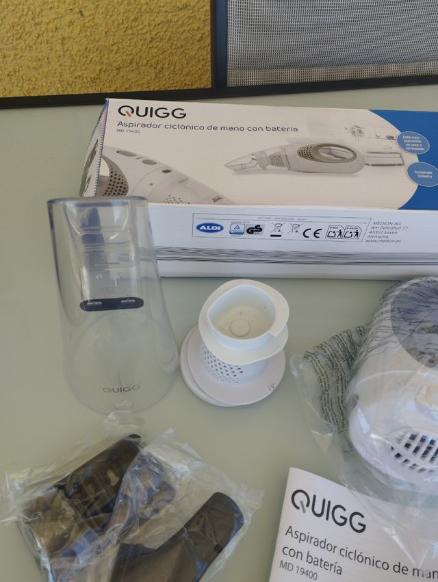 Aspirador Ciclónico Quigg MD 19400