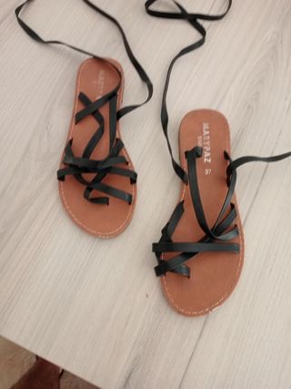 Sandalias romanas MARYPAZ negras