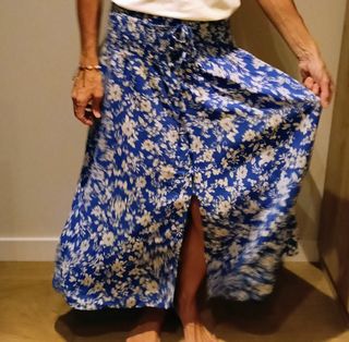 Falda larga Zara azul con abertura