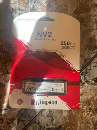 SSD Kingston NV2 PCIe 4.0 NVMe M.2 250GB