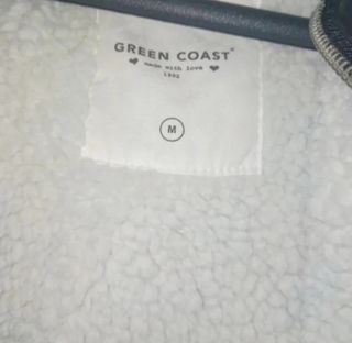 Parka Negra con Forro de Borrego