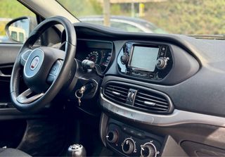 FIAT Tipo Street 2019