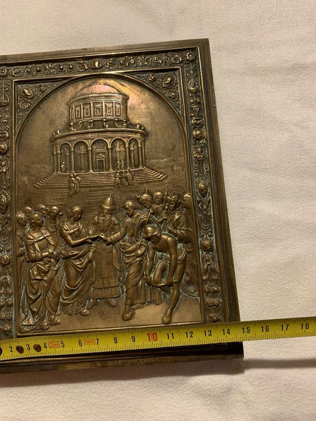 Formella in bronzo dorato