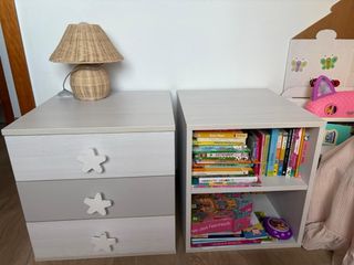 Cassettiera e mensole per bambini