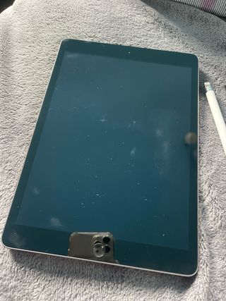 iPad 10.2 di ottava generazione + 3 Apple Pencil