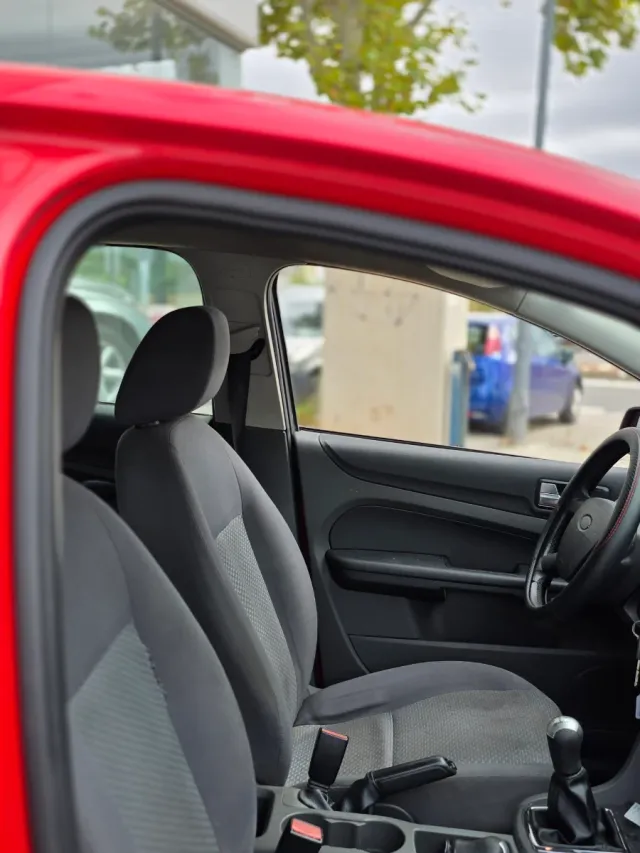 Ford Focus 1.6 1 AÑO DE GARANTÍA