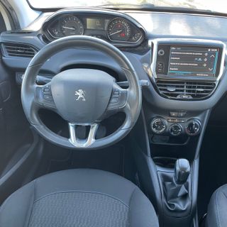 Peugeot 208 2019