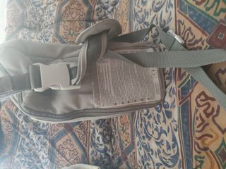 Asiento elevador convertible en bolso Jané